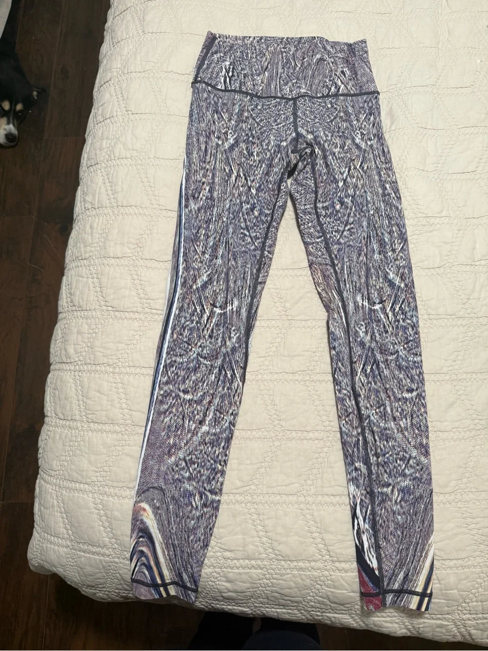 Lululemon leggings size 6 - Picture 1 of 2